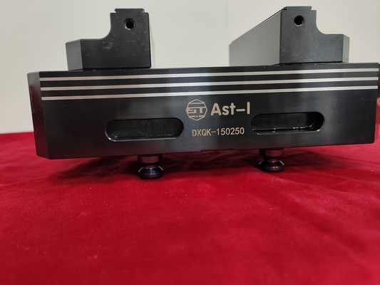 Modularer CNC-Schraubstock aus legiertem Stahl, 75 Nm, selbstzentrierender Schraubstock mit 5 Achsen, präzise