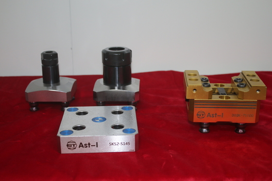 Stahl CNC-Fräsmaschine Klemmen 0,005 mm 1,8 kg Gewicht SK52-145