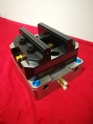 Flexibler pneumatischer Luft-Kolben-selbstzentrierender Kolben für CNC Workholding