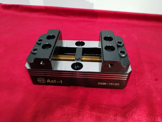 Riser Selbstzentrierender Schraubstock Reversible Schwalbenschwanz-Schraubstockbacken für 5-Achsen-CNC-Arbeiten
