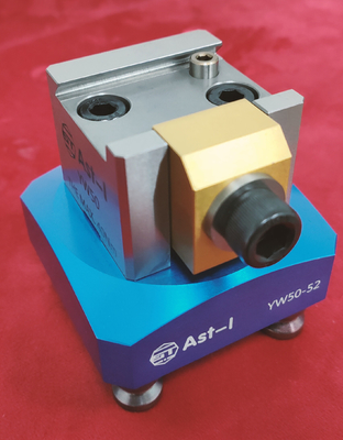 OEM-Präzisions-Schwalbenschwanzbefestigung 4-Achsen-Maschine aus legiertem Stahl YW50-52